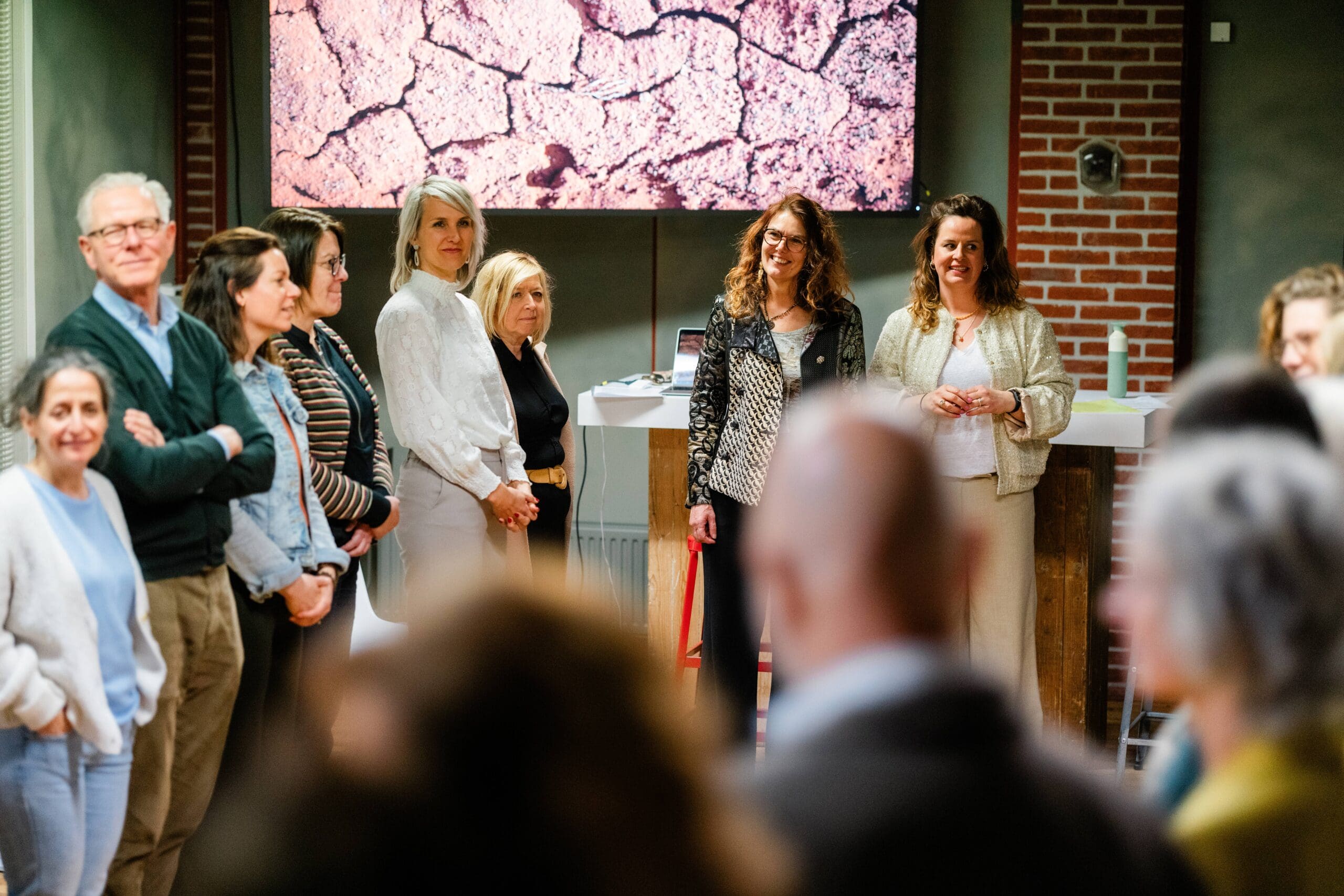 HumanDimensions-DDE-1878